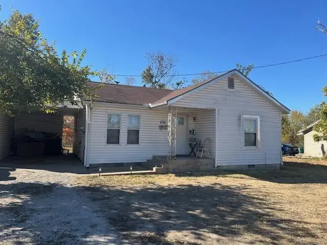 612 N 8th Street, Rogers, AR 72756 - #3