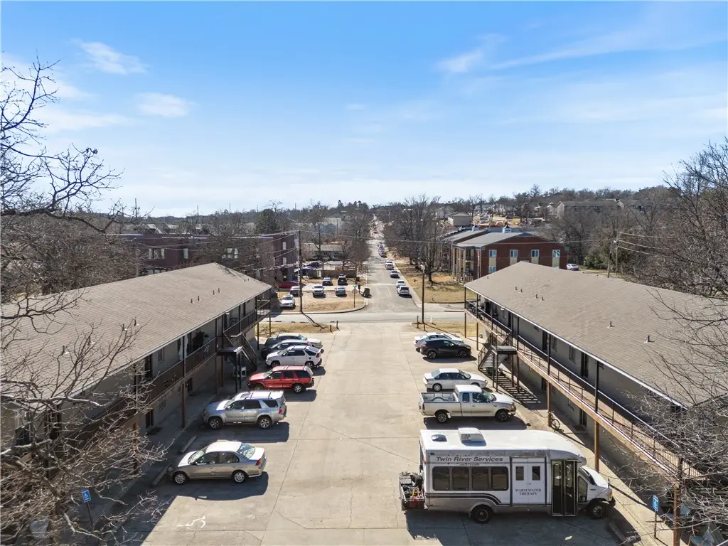 884 W Holly Street, Fayetteville, AR 72703 - #1