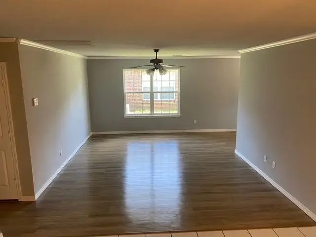 2312 W Skyler Drive, Fayetteville, AR 72703 - #3