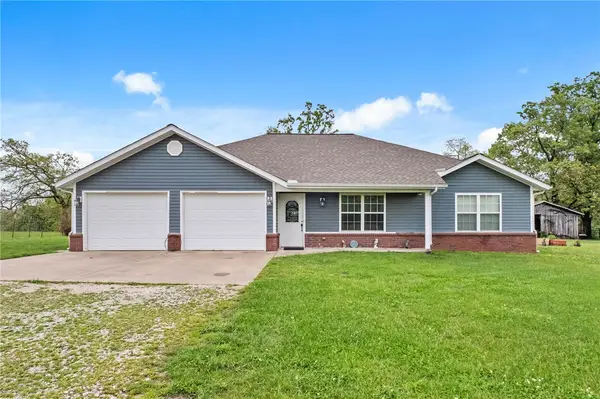 15798 Smith Ridge Road, Garfield, AR 72732