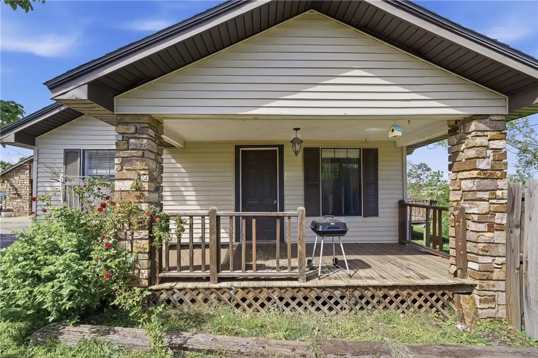 100 N Brewer Court, Fayetteville, AR 72701 - #1