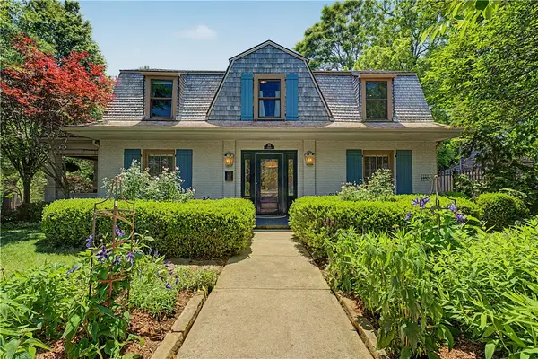 225 E Lafayette Street, Fayetteville, AR 72701