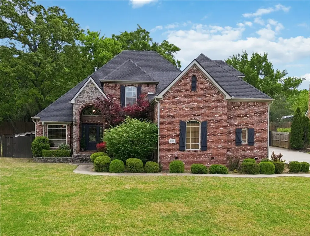 2468 N Covington Park Boulevard, Fayetteville, AR 72703 - #1