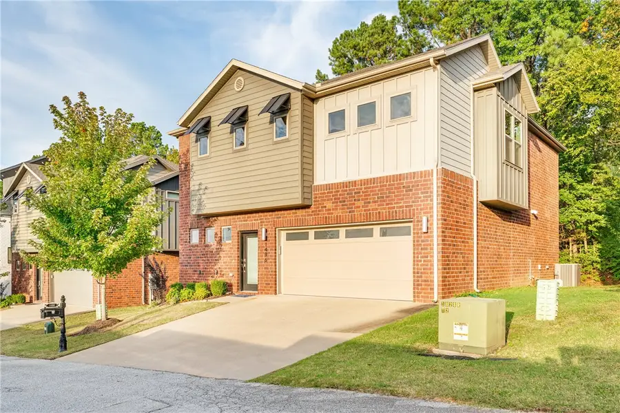 1496 N Desoto Place, Fayetteville, AR 72703 - #2