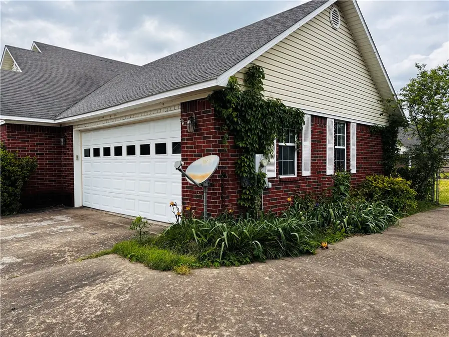 104 Cheyenne Lane, Clarksville, AR 72830 - #2