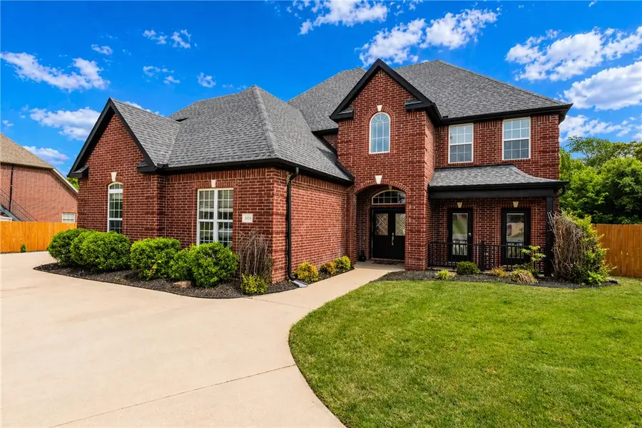 2024 N Freedom Place, Fayetteville, AR 72704 - #3