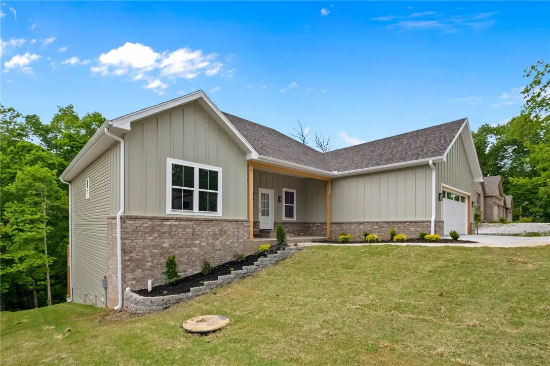 40 Radcliffe Drive, Bella Vista, AR 72714 - #1