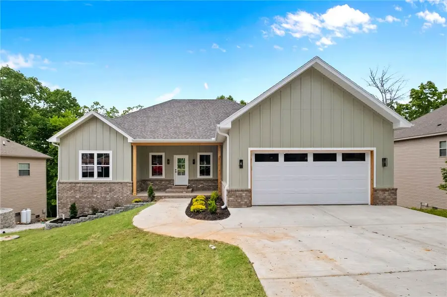 40 Radcliffe Drive, Bella Vista, AR 72714 - #2