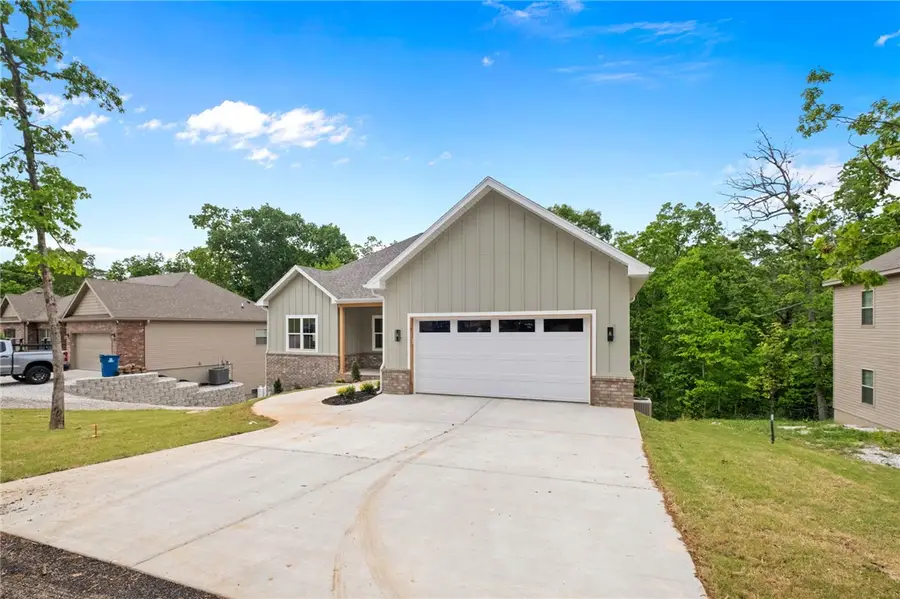 40 Radcliffe Drive, Bella Vista, AR 72714 - #3