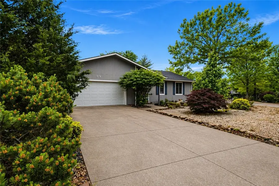 33 Farnham Drive, Bella Vista, AR 72714 - #2
