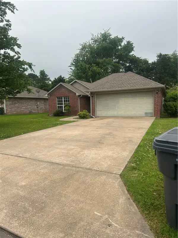 Address Withheld By Seller, Russellville, AR 72802