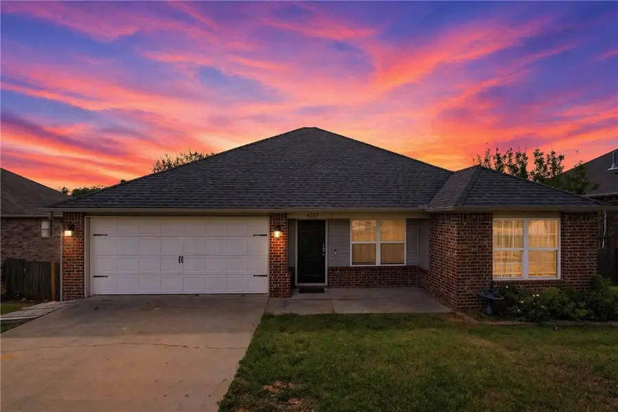 6257 Cord Avenue, Springdale, AR 72762 - #2