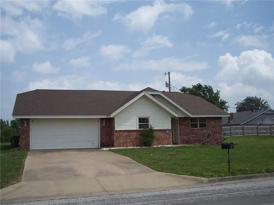 1538 S Heritage Circle, Rogers, AR 72758 - #3