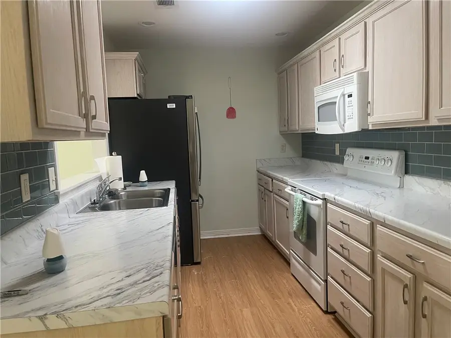 746 Embassy Parkway, Mountain Home, AR 72653 - #2