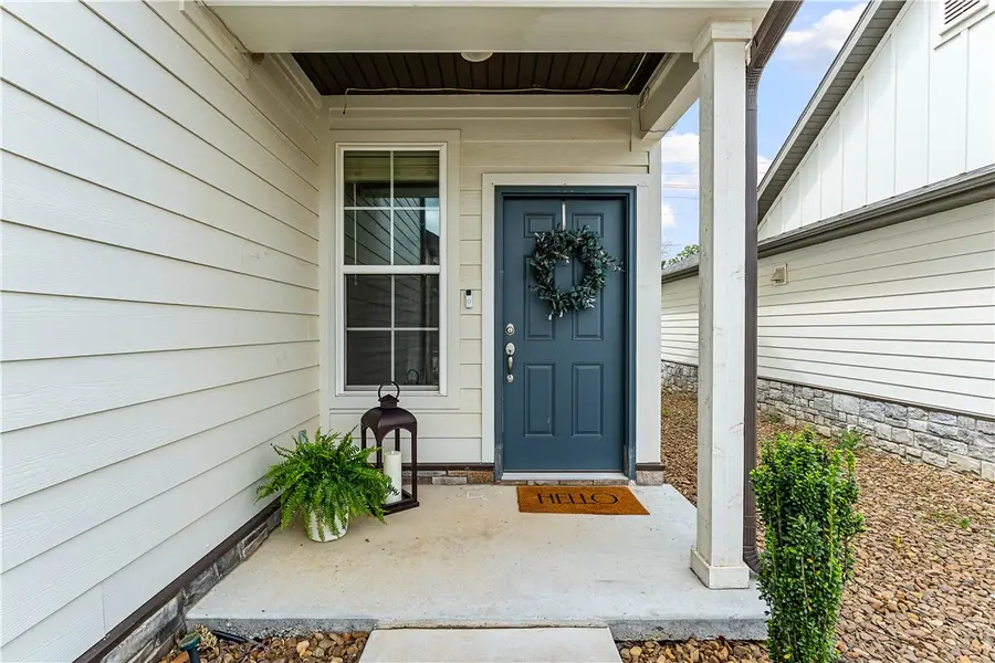 2006 SW Poppy Street, Bentonville, AR 72713 - #2