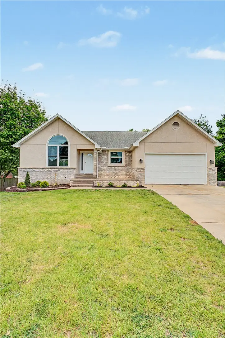 812 Cedar Lane, Prairie Grove, AR 72753 - #3