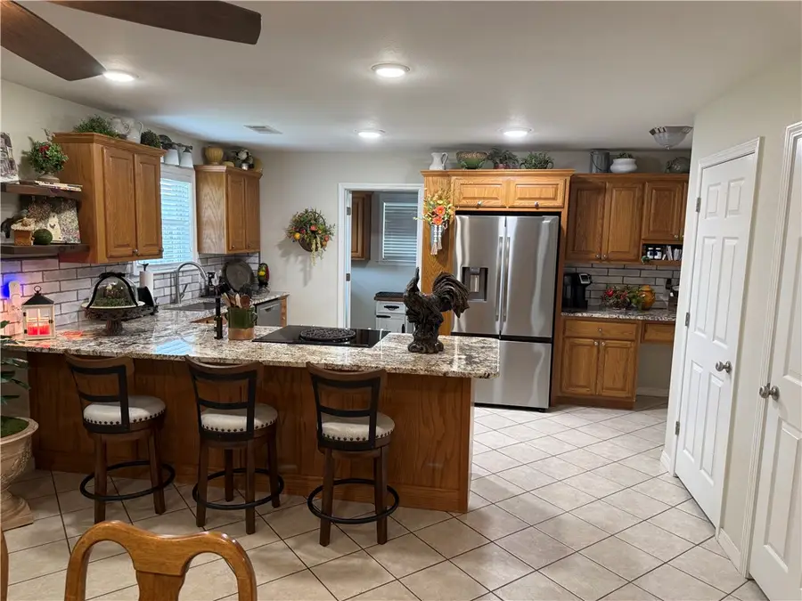 216 Thornwood Lane, Russellville, AR 72802 - #2