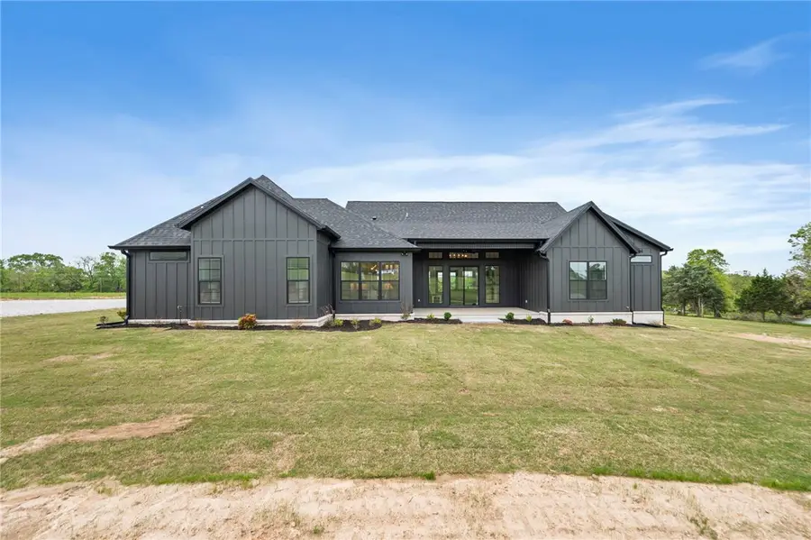 19344 Hughes Road, Garfield, AR 72732 - #2