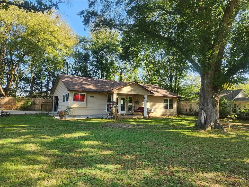 110 Walker Street, Ozark, AR 72949 - #1
