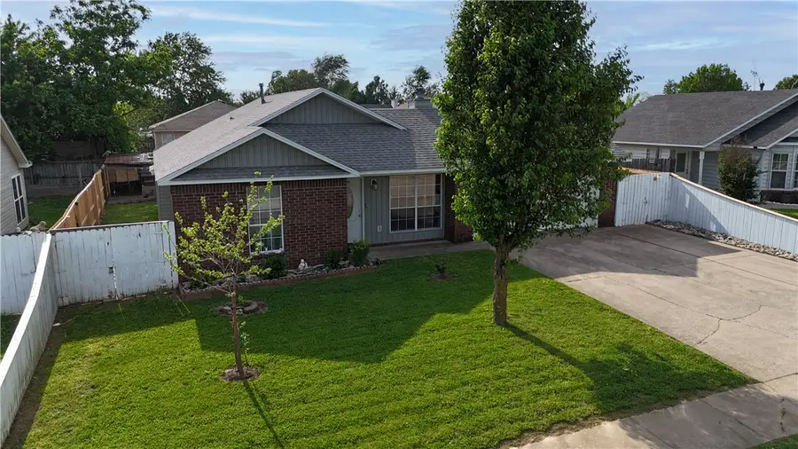 2108 S F Street, Rogers, AR 72758 - #2
