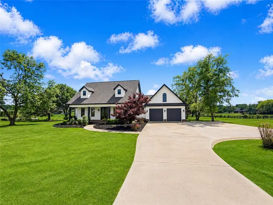 2607 Country Lane, Springdale, AR 72762 - #3