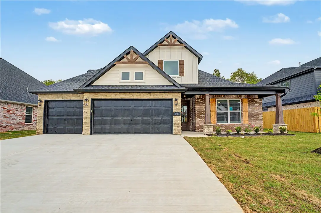 1310 Josephine Drive, Centerton, AR 72719 - #1