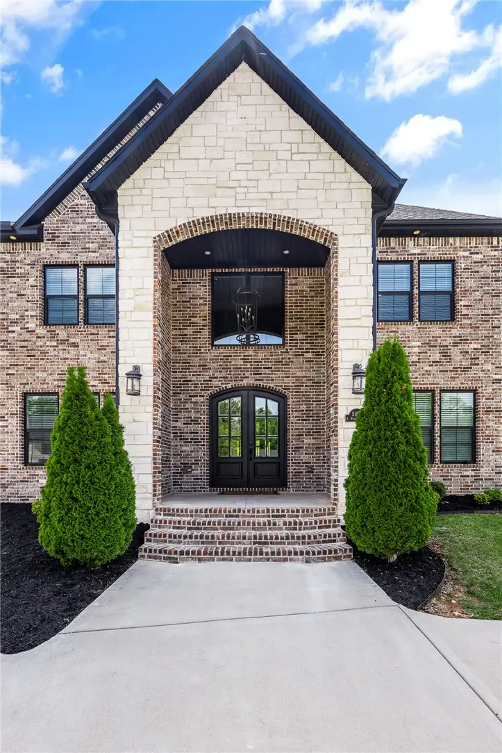 5104 S Haxton Circle, Bentonville, AR 72713 - #3