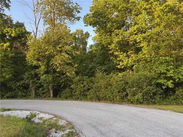 Worlaby Circle, Bella Vista, AR 72715