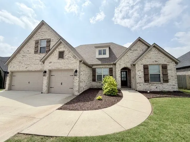 311 Romano Avenue, Tontitown, AR 72762 - #2