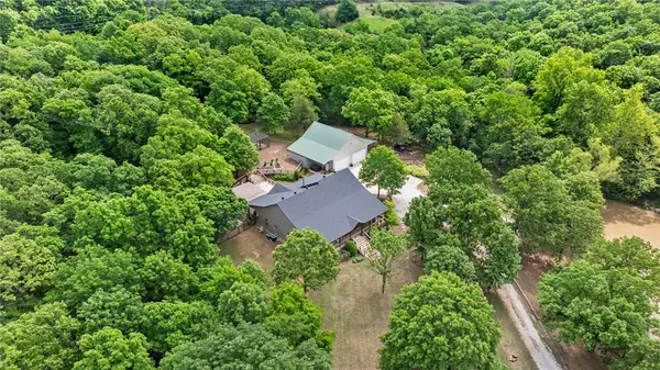 10559 Appleby Road, Farmington, AR 72730