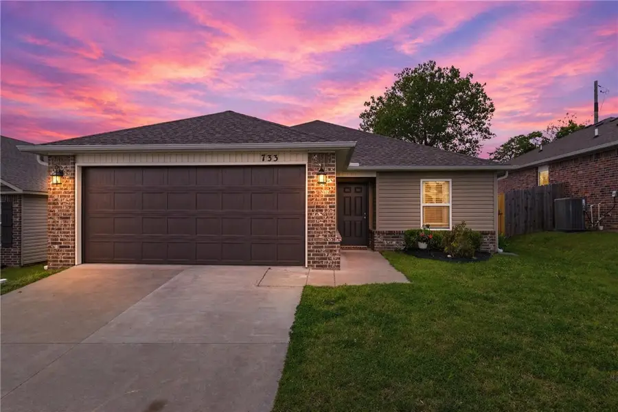 733 S Jaybird Lane, Fayetteville, AR 72701 - #2