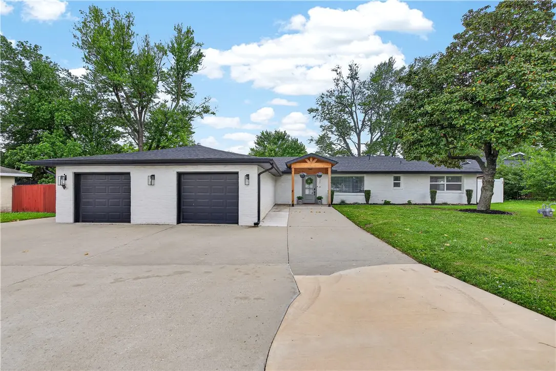 1530 Monte Ne Road, Rogers, AR 72756 - #1