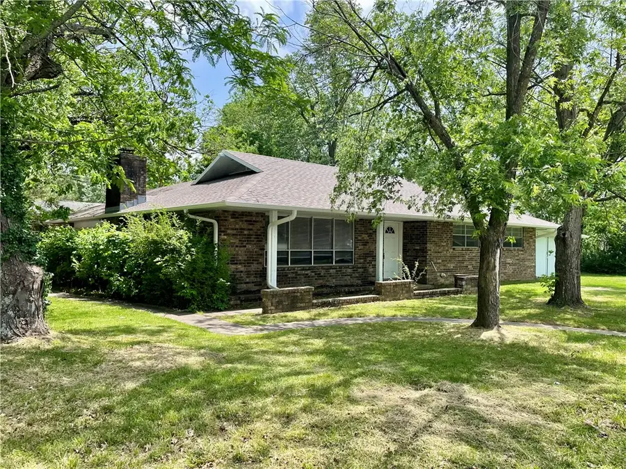 1607 Mcray Avenue, Springdale, AR 72762 - #2