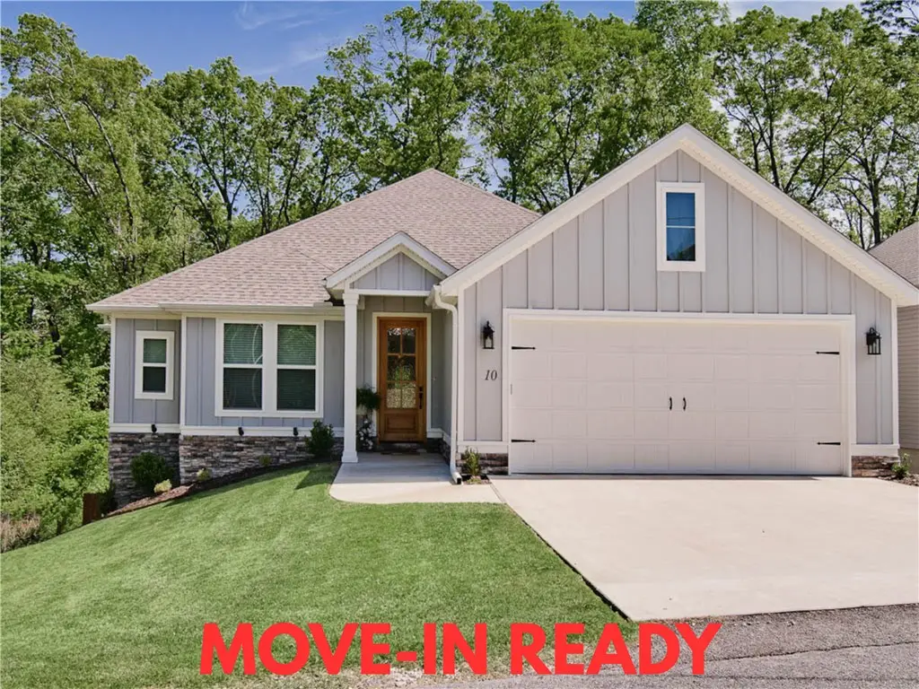 10 Clevedon Circle, Bella Vista, AR 72715 - #1