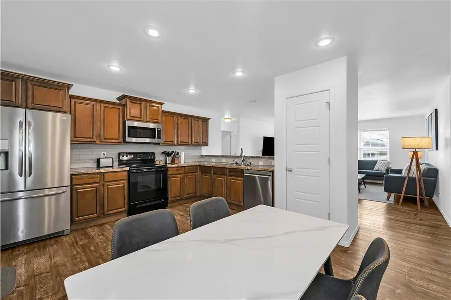 1223 S Springfield Drive, Fayetteville, AR 72704 - #3