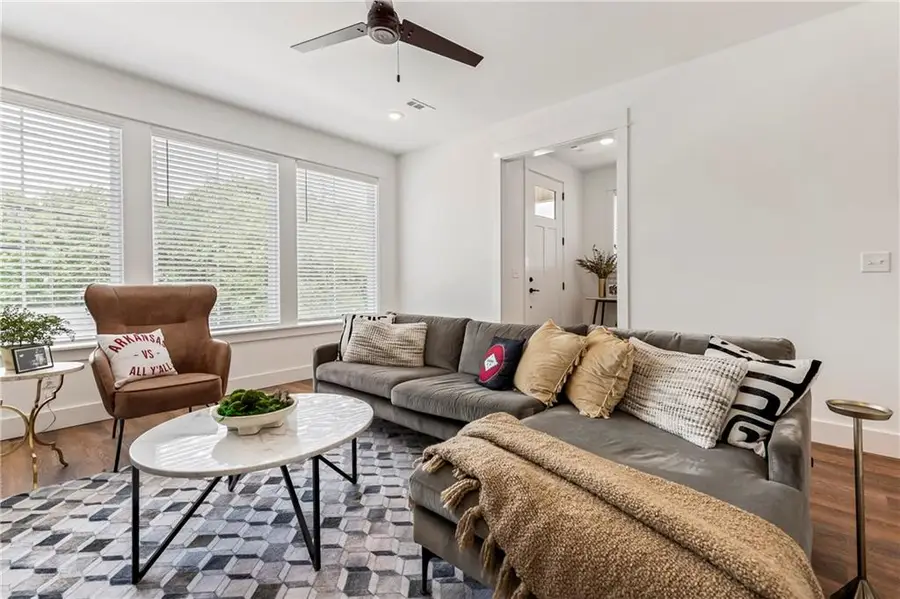 332 Fletcher Avenue, Fayetteville, AR 72701 - #2