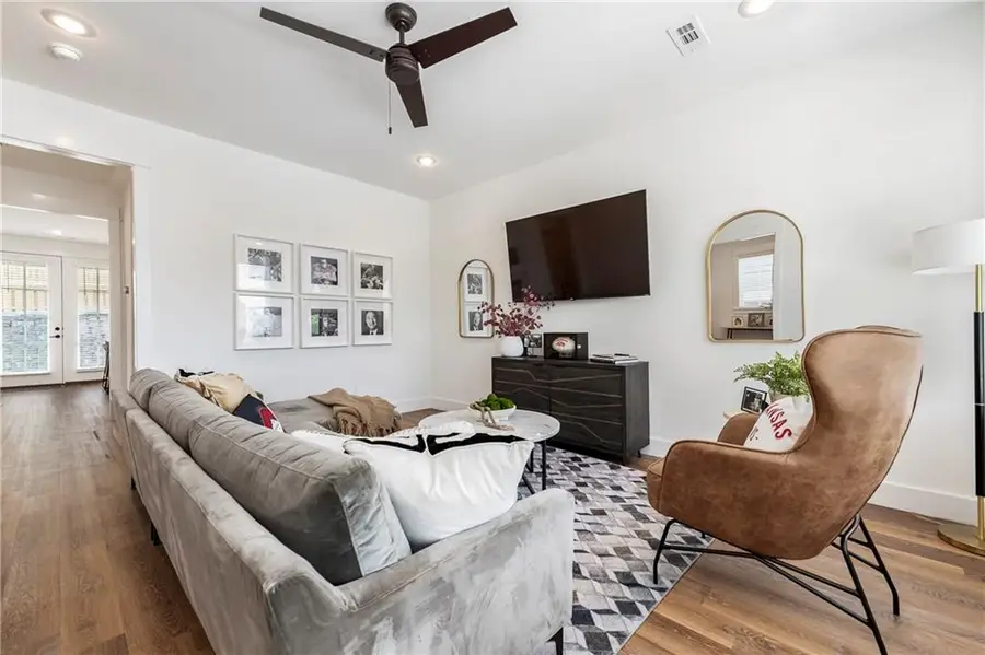 332 Fletcher Avenue, Fayetteville, AR 72701 - #3