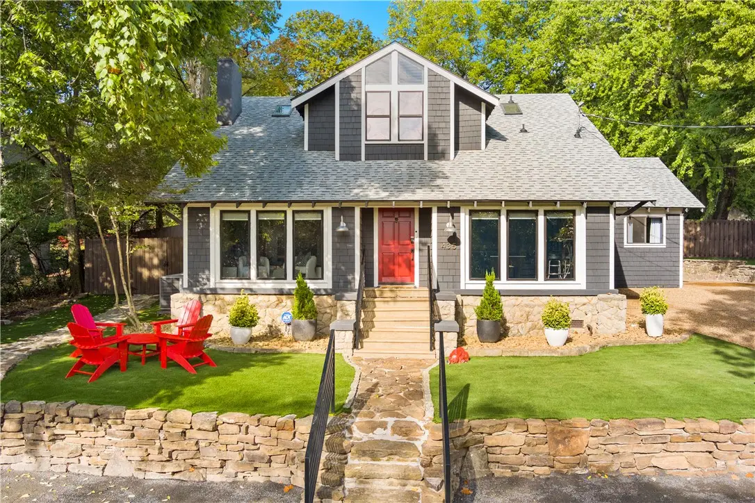 435 N Oliver Avenue, Fayetteville, AR 72701 - #1