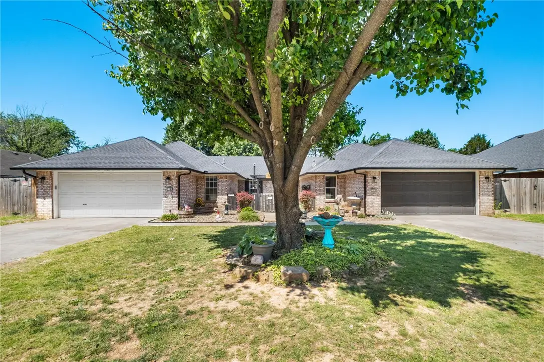 118 Fox Run Place #A&B, Lowell, AR 72745 - #1