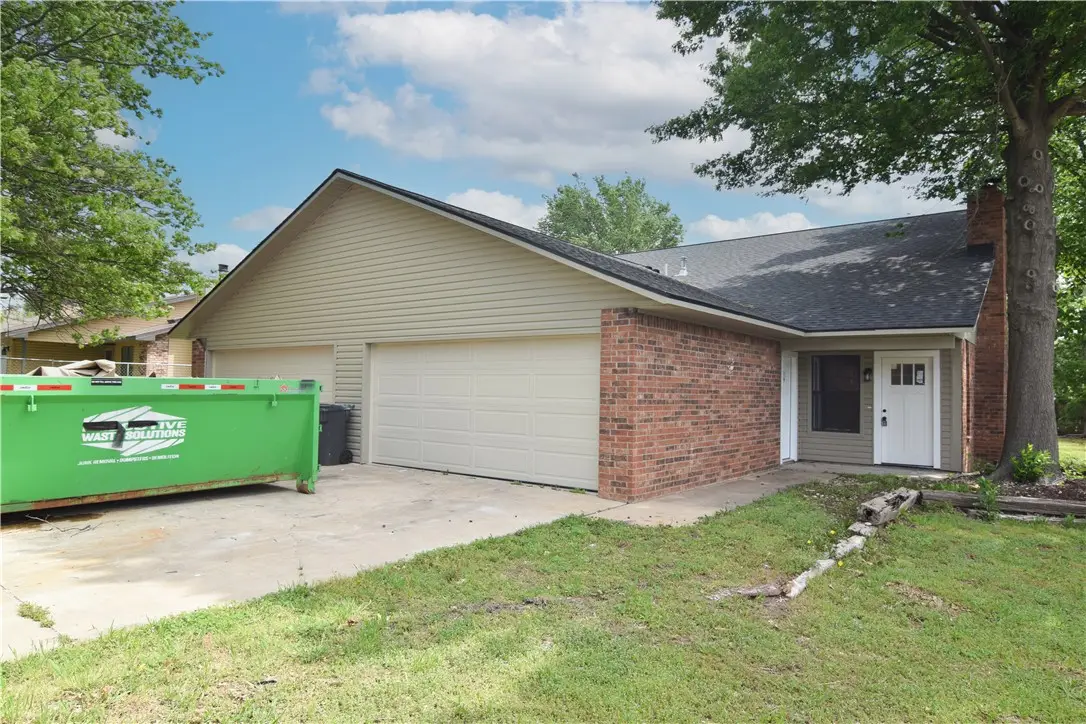 509 & 511 N 37th Street, Rogers, AR 72756 - #1