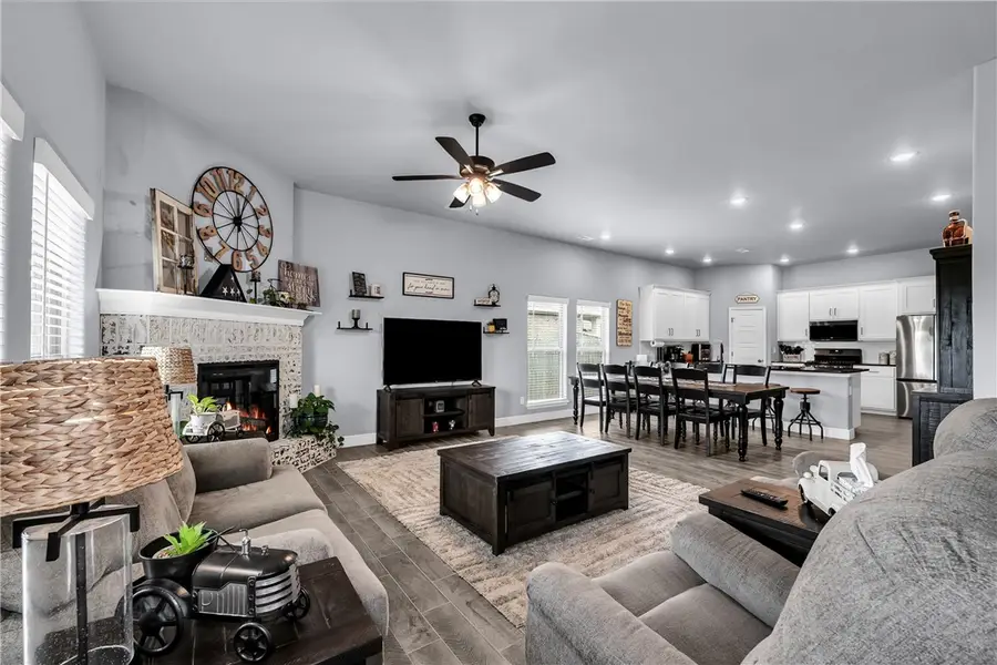 5339 Clear Springs Avenue, Springdale, AR 72762 - #2