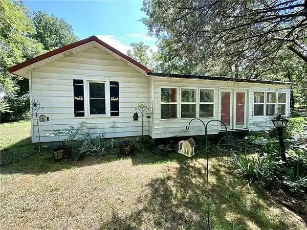 3640 N 48th Street, Springdale, AR 72762