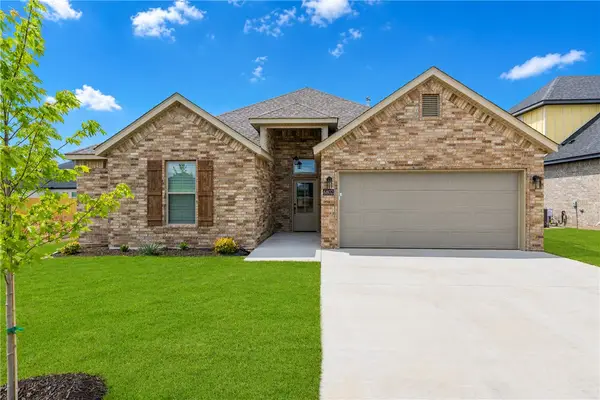 6802 High Meadow Boulevard, Bentonville, AR 72713