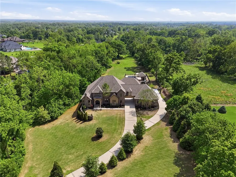 11305 Pembrook Circle, Bentonville, AR 72712 - #2