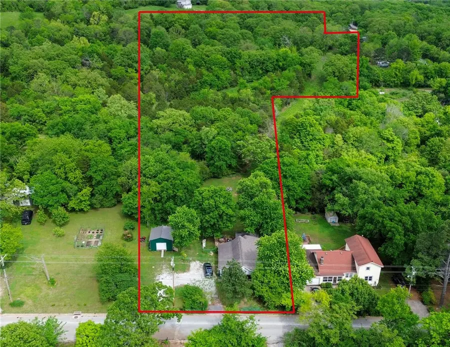 230 Stone Bridge Road, Fayetteville, AR 72701 - #2