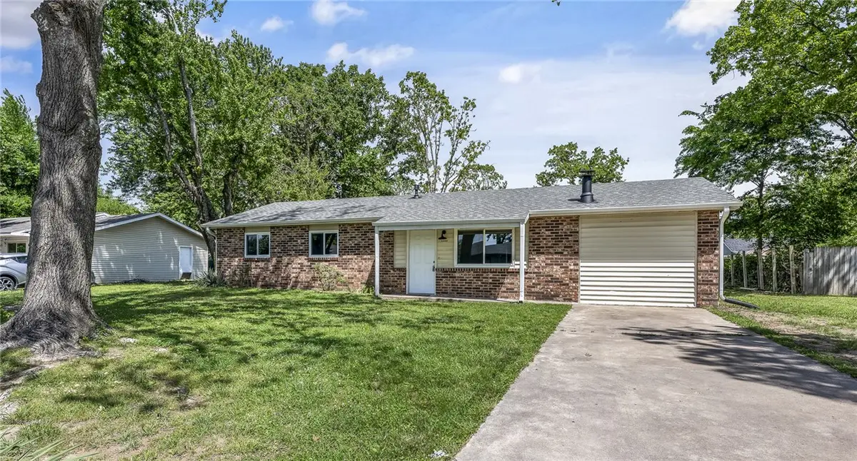 1521 Forest Drive, Rogers, AR 72756 - #1