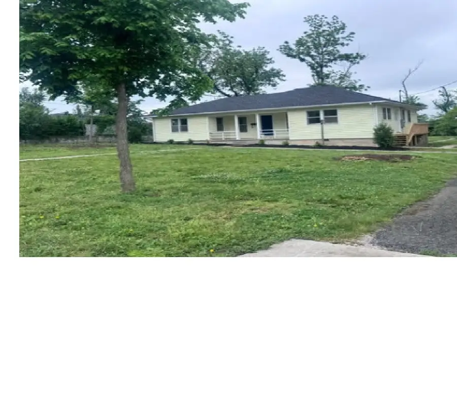 710 6th Street, Rogers, AR 72756 - #2