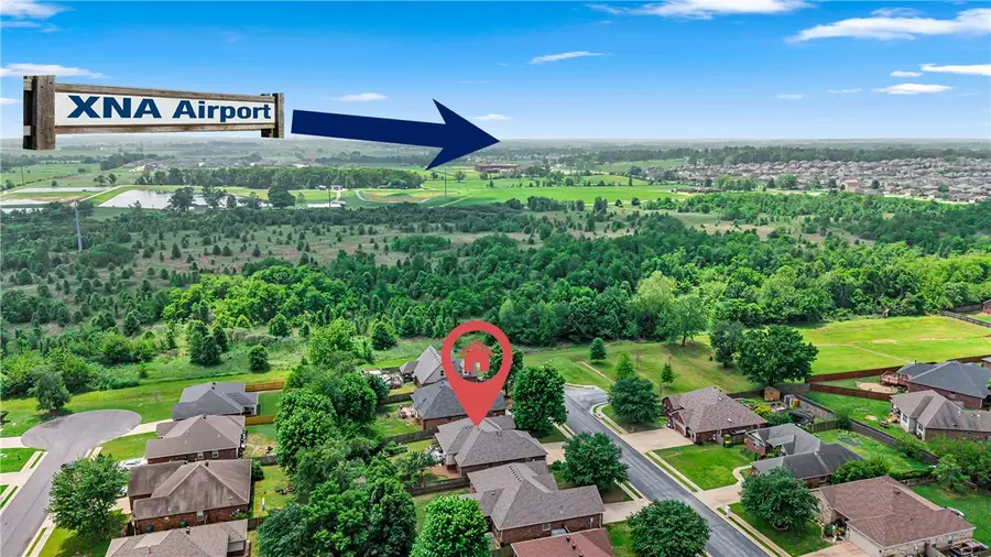 215 Dawn Drive, Centerton, AR 72719 - #3