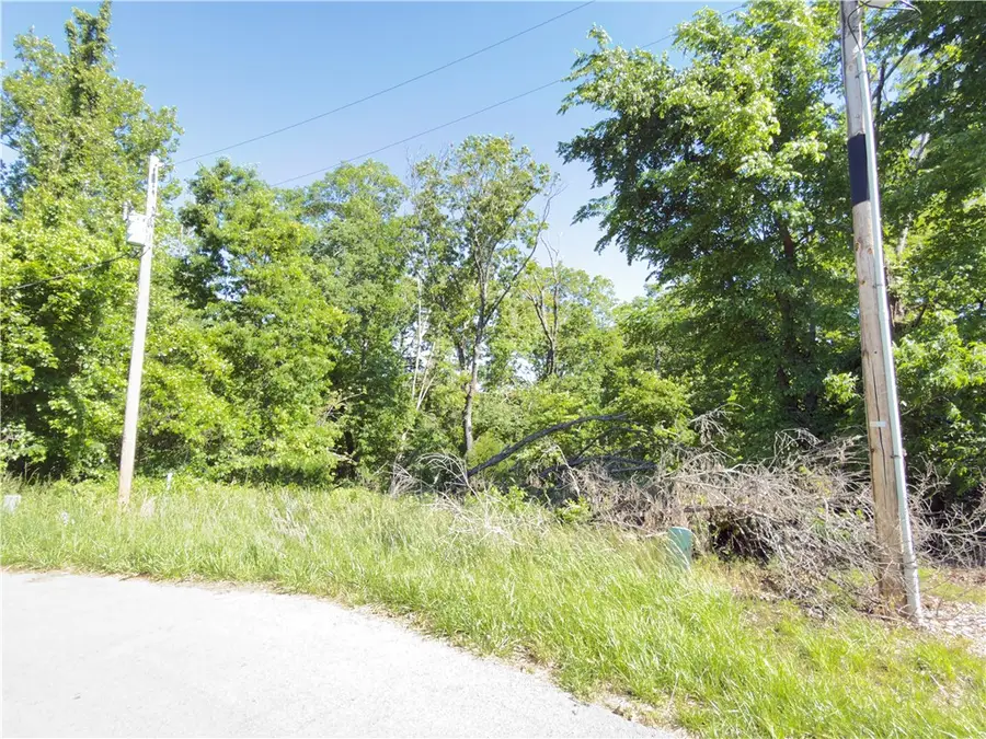 8 Laxton Lane, Bella Vista, AR 72714 - #3