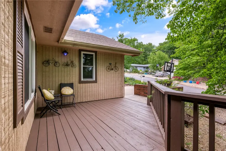 8 Harling Lane, Bella Vista, AR 72715 - #2